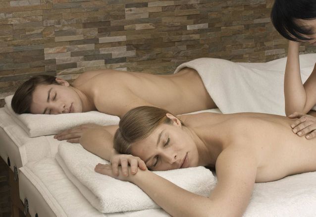 Quelques préparations qui s’imposent avant un massage pour couple